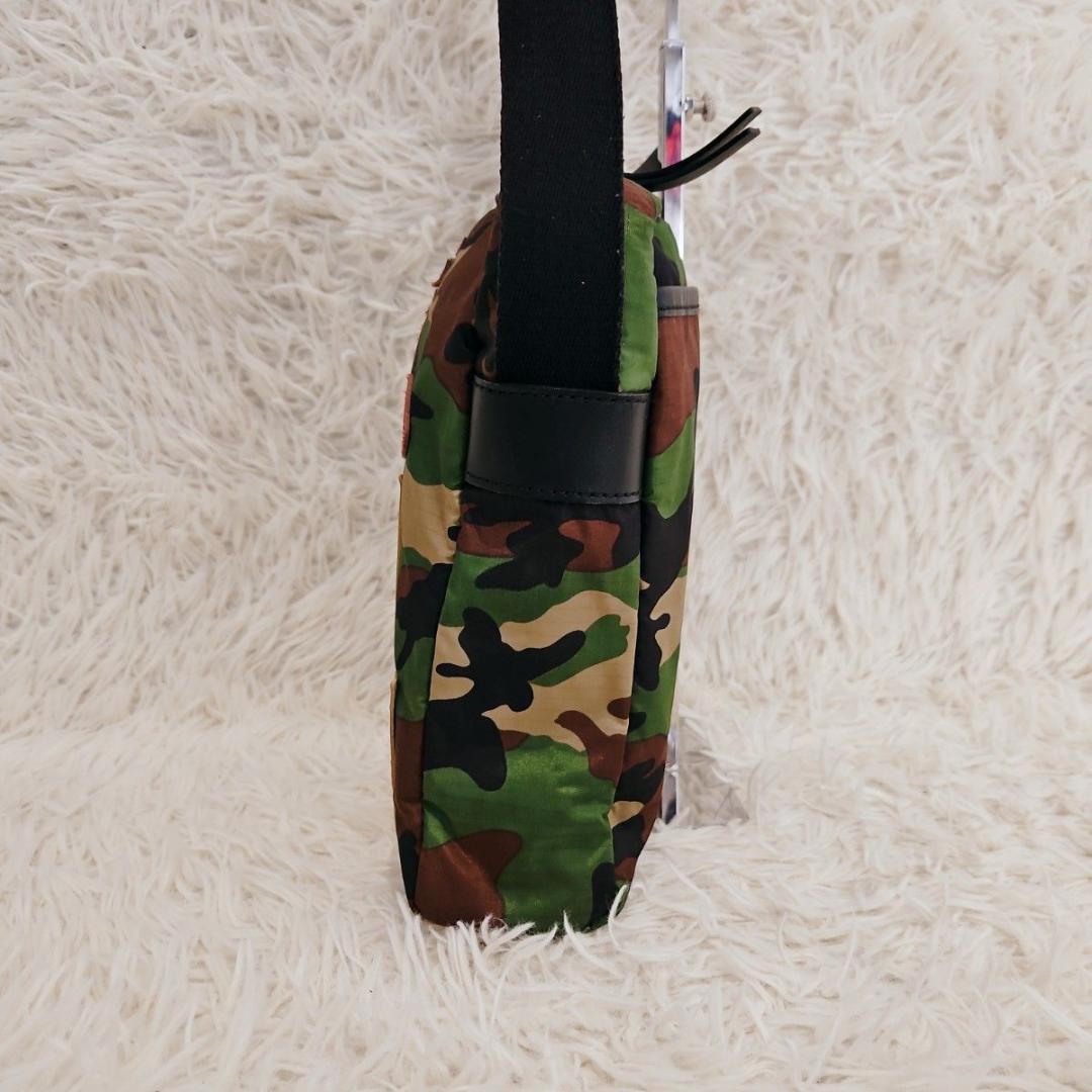 ヴィヴィアンウエストウッド ボディバッグ 希少 シードツリー オーブ