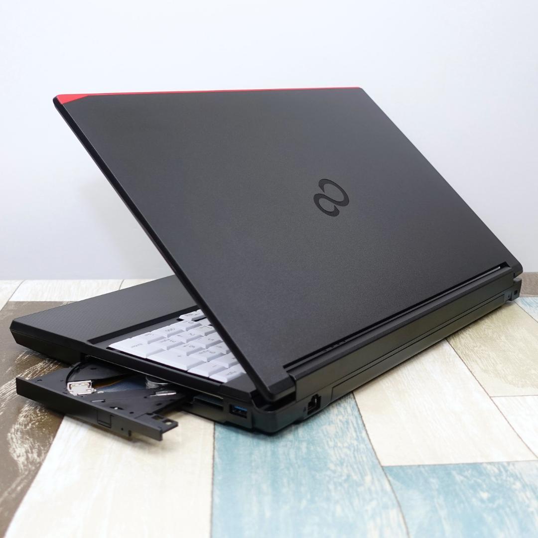 美品で神速の２０２３年製✨１２世代コアｉ５に超高速新品ＳＳＤ１ＴＢ＆大容量メモリ