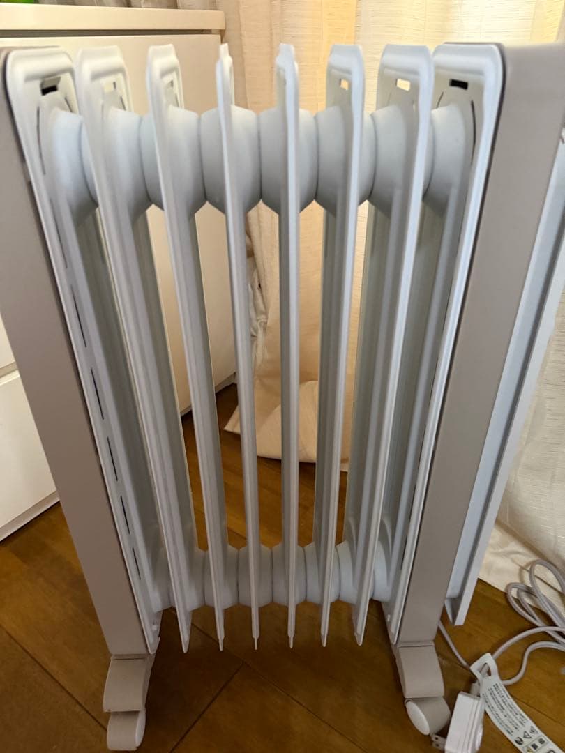 オイルヒーター DELONGHI Electric Oil Filled Heater