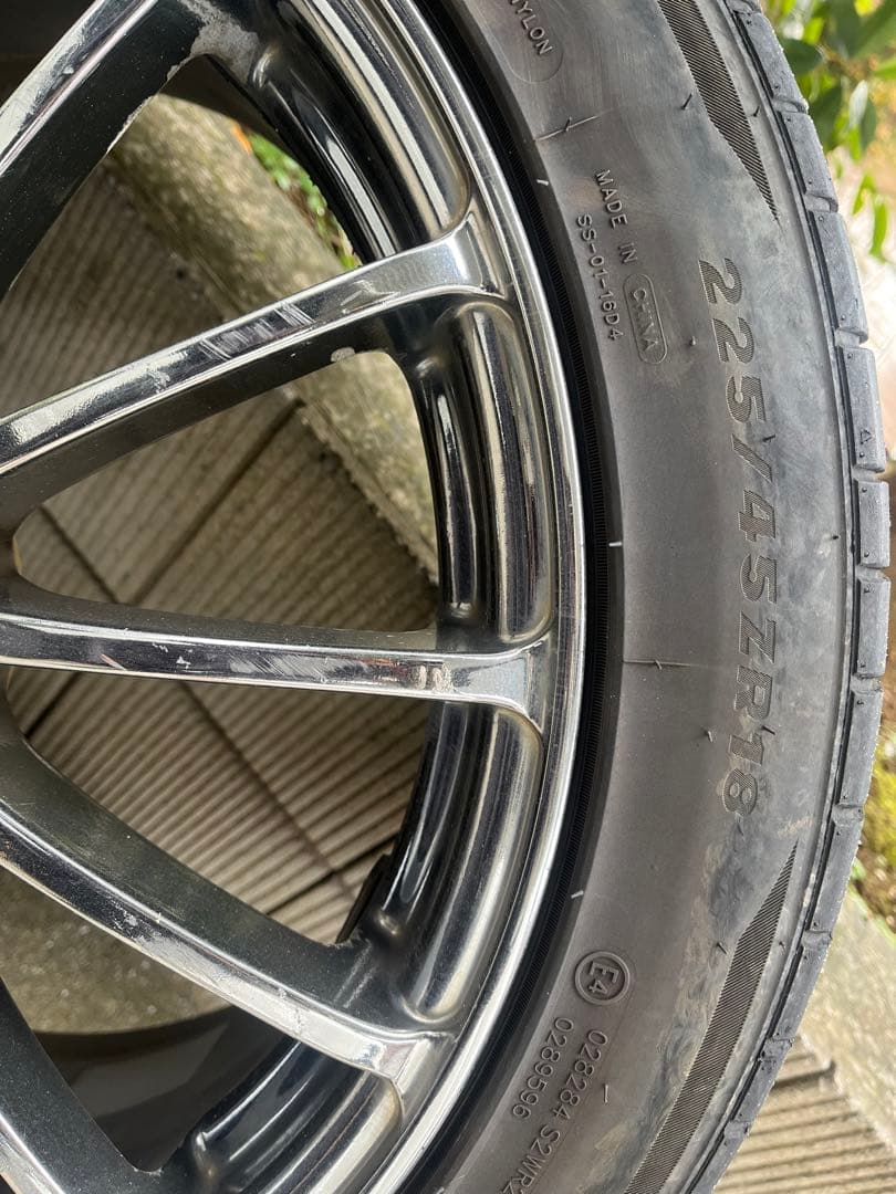 ヨコハマ　コニサーNO.151 18×7.5JJ+50 225/45ZR18