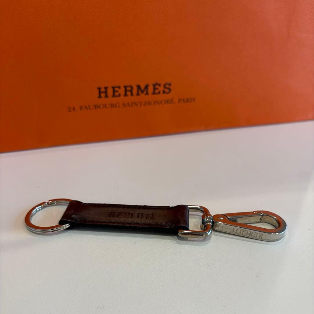 美品 ベルルッティ キーリング