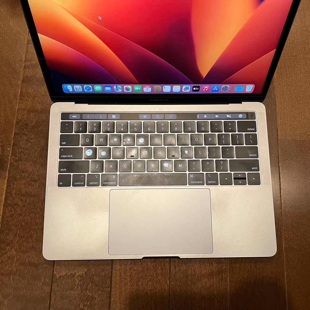 MacBook Pro 13 2019 i7 16GB SSD256 US配列