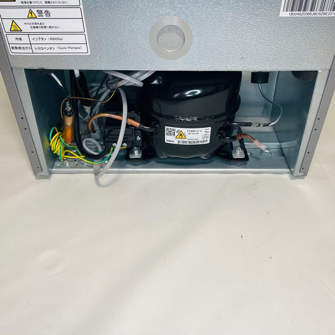 【美品、動作確認済み】Hisense 21年製 小型冷蔵庫 HR-A42JWS