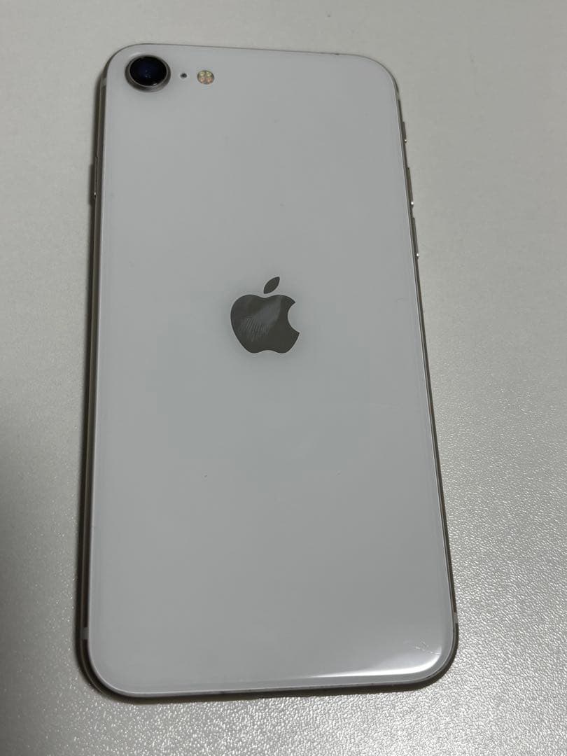 Apple iPhone SE3 本体