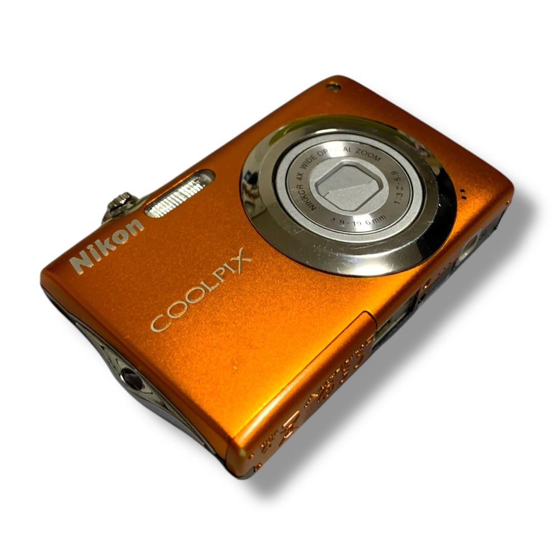 Nikon COOLPIX S3000 コンパクトデジタルカメラ