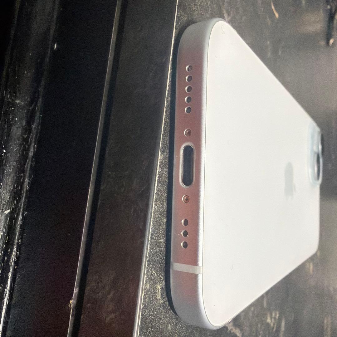 iPhone 15 256GB ⚠️購入前に説明を呼んでください