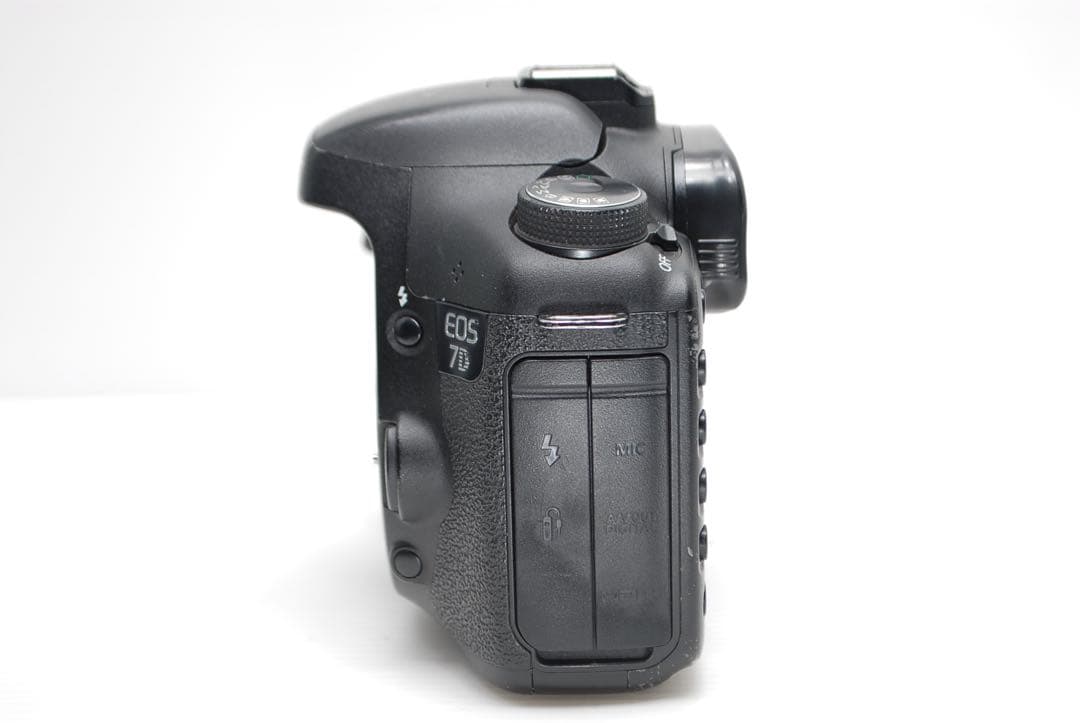 ❤️コスパ重視❤️Canon EOS 7D 動画撮影可能 高画質 美品 高性能