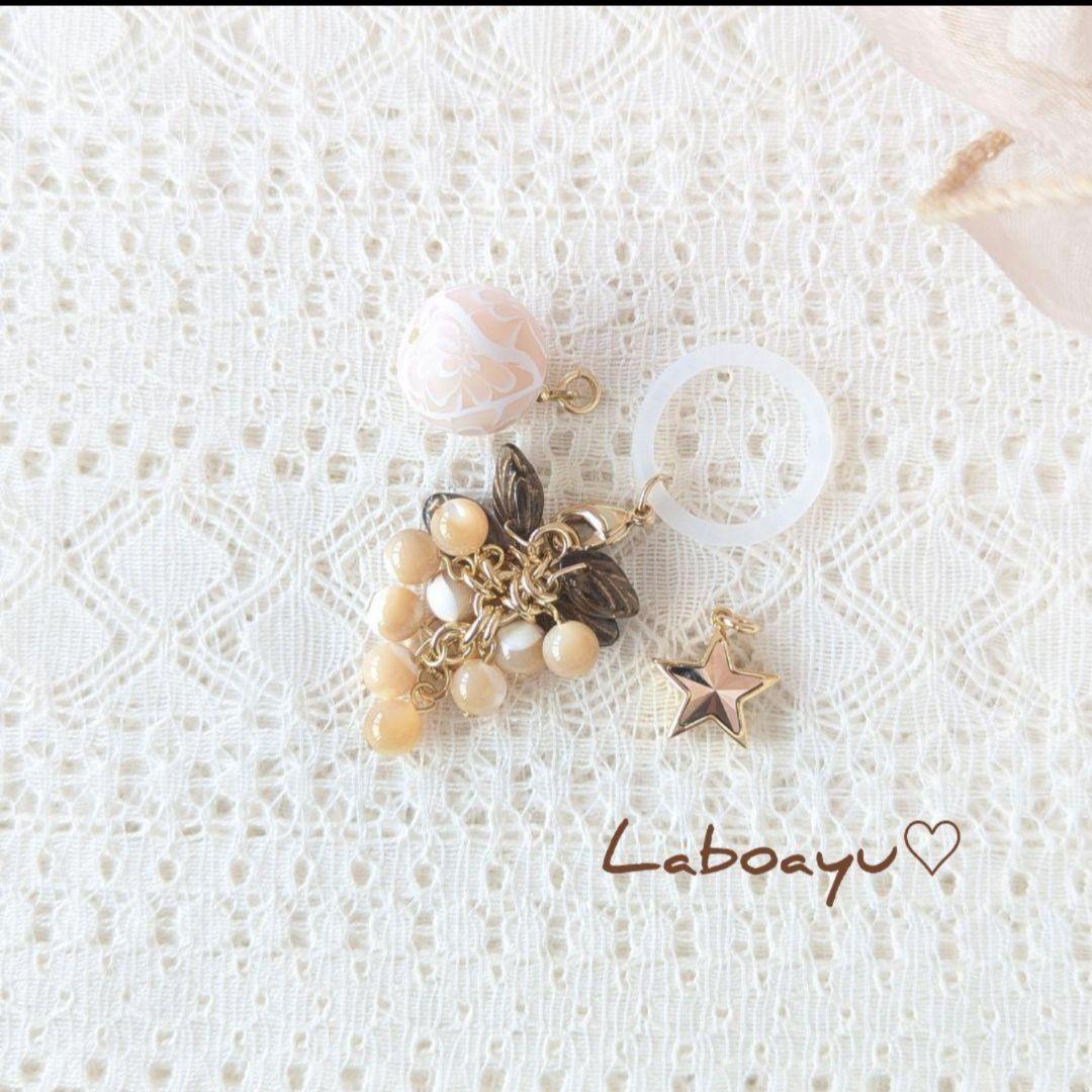 ミントさま専用　フックピアス〈華・胡粉グラデ&Stone〉