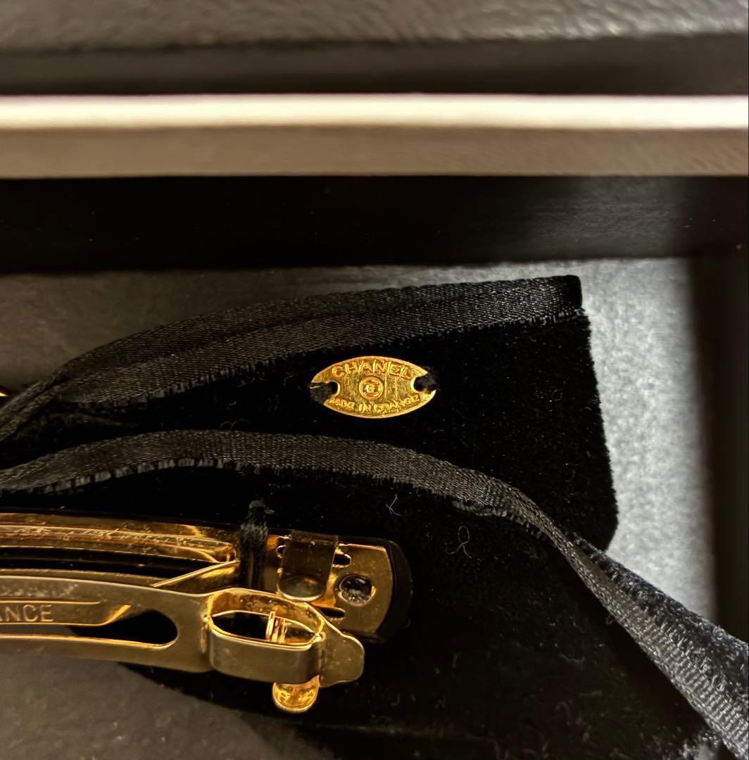 ル*ス様 シャネルCHANEL ココマーク リボン バレッタ ベロア ブラック