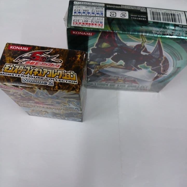 RETURN OF THE DUELIST &モンスターフィギュアコレクション