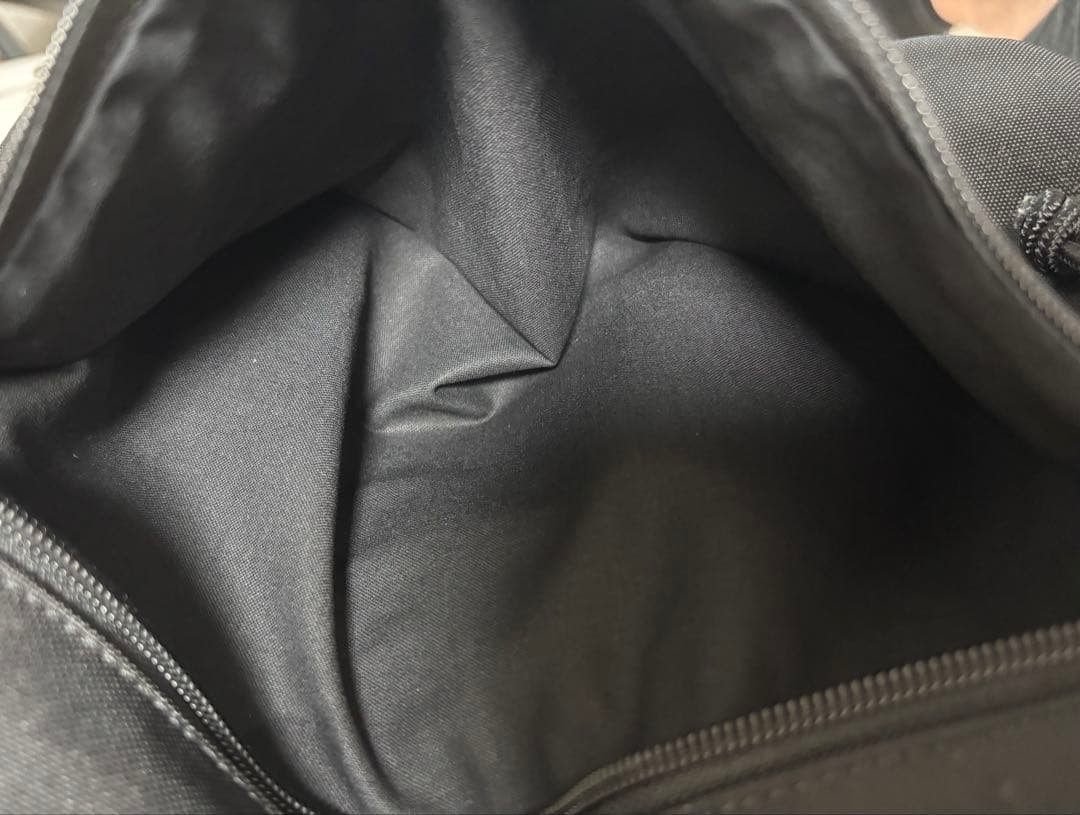 BALENCIAGA エクスプローラー XXL ボディバッグ ワッペン