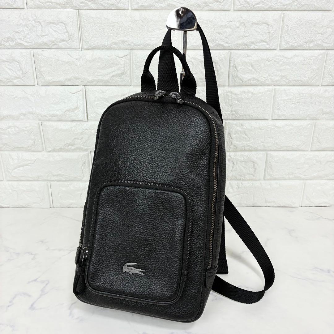 極美品✨ラコステ　レザーボディバッグ　ショルダーバッグ　ブラック