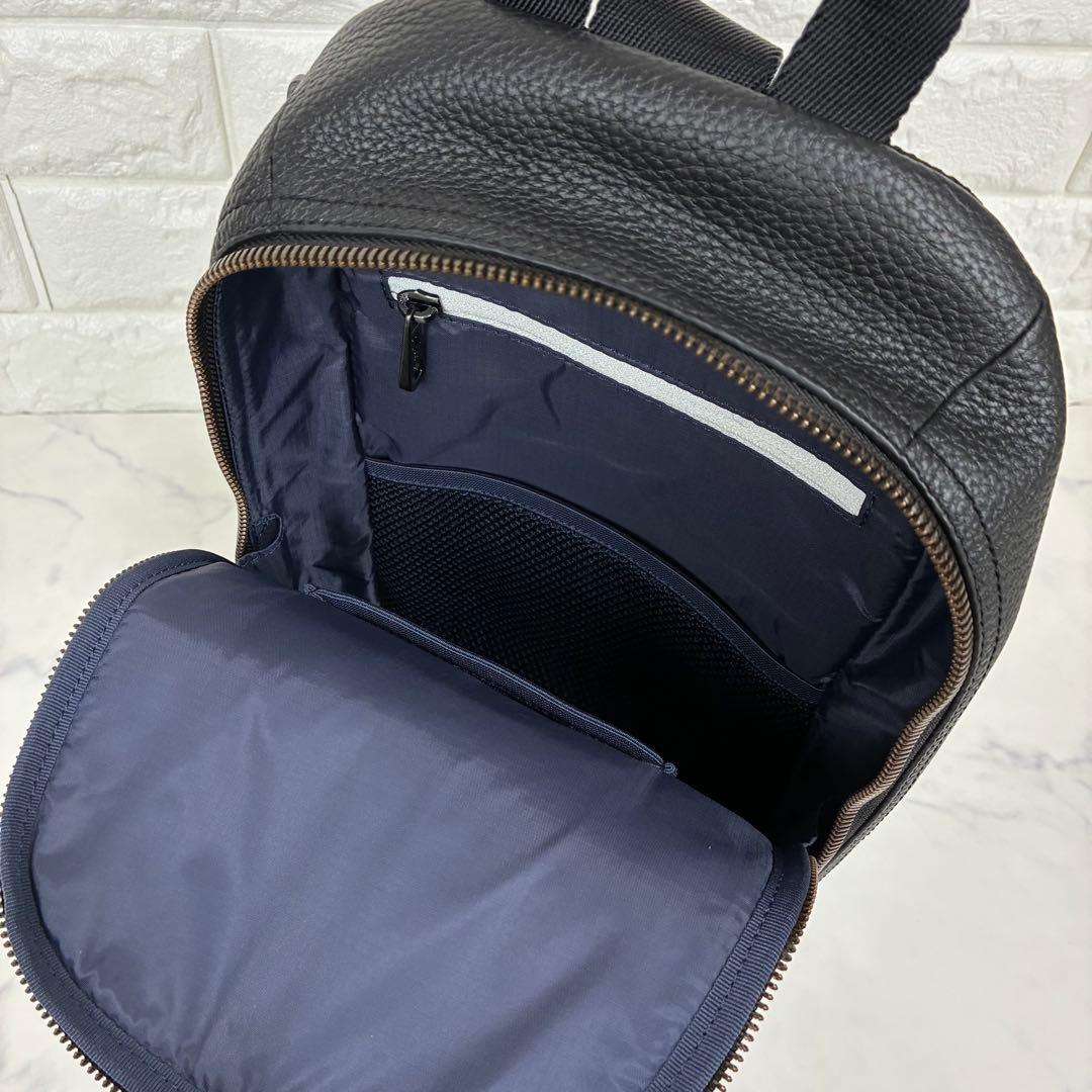 極美品✨ラコステ　レザーボディバッグ　ショルダーバッグ　ブラック