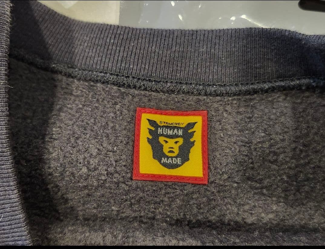 HUMAN MADE ブラックトレーナー