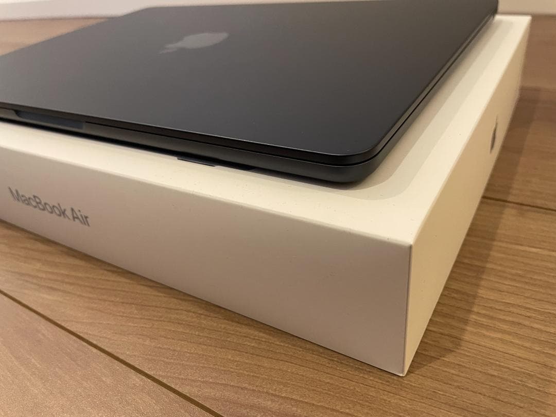 【美品】MacBook Air M2 2022 16GB/1TB ミッドナイト