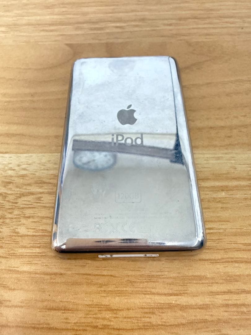 iPod classic 120GB シルバー