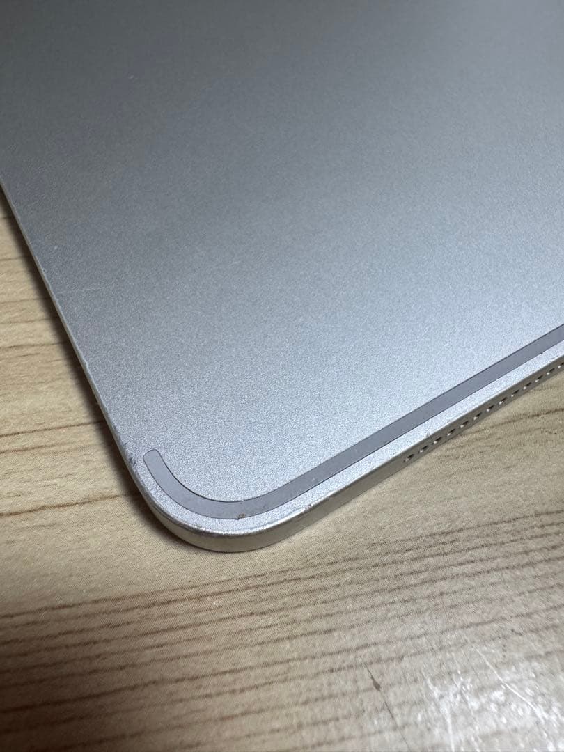 iPad pro 12.9 64gb wifi シルバー　　三世代　やや反りあり