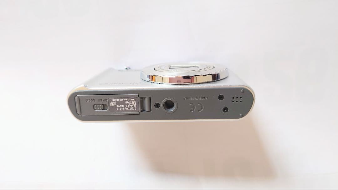 CASIO デジタルカメラ EXILIM EX-ZS180SR　シルバー