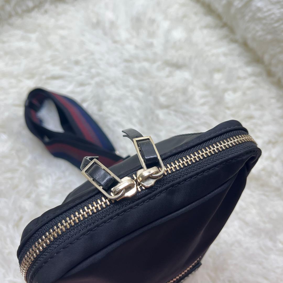 極美品 PaulSmith ポールスミス ボディバッグ ストライプ ナイロン