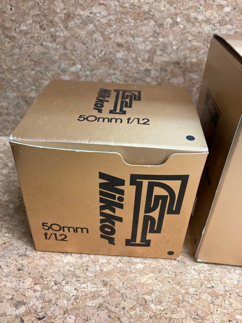未使用品 Nikon FM2 + Nikkor 50mm f/1.2 未使用品
