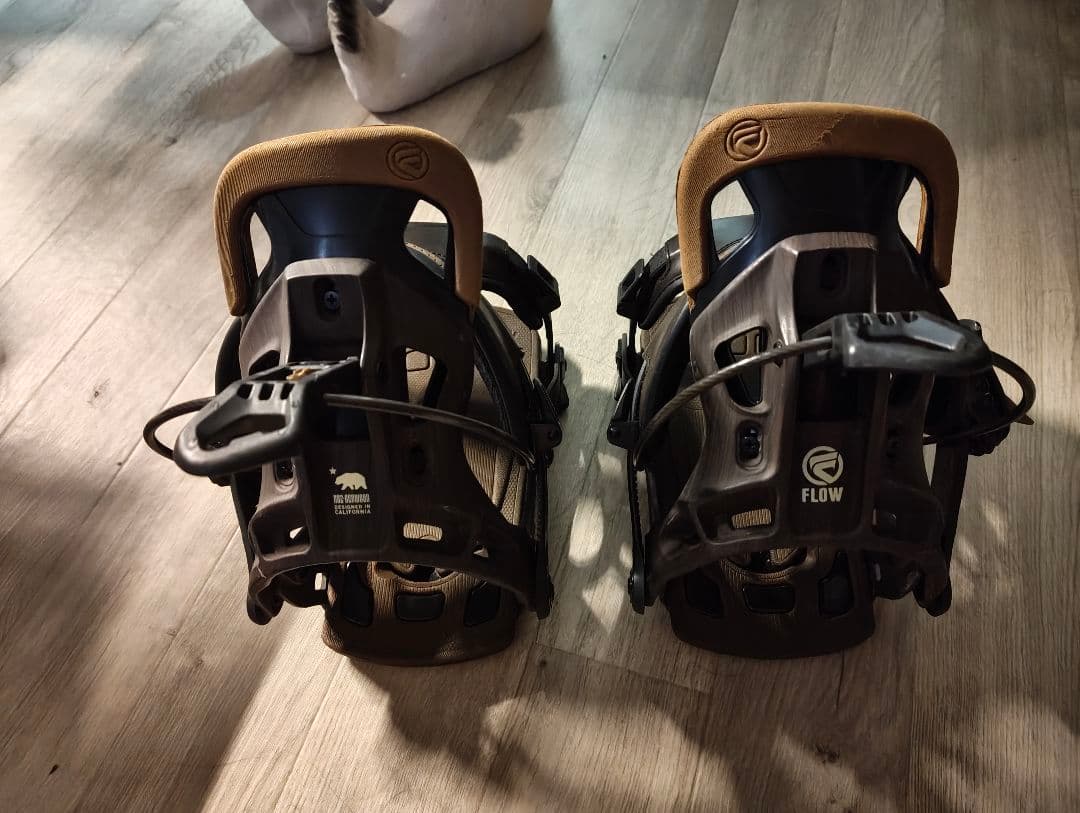 Flow ビンディング　NX2 REDWOOD