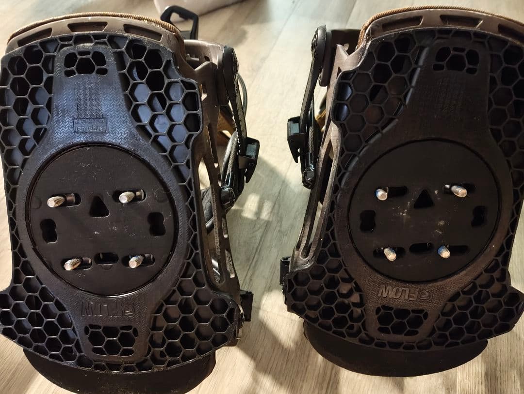 Flow ビンディング　NX2 REDWOOD