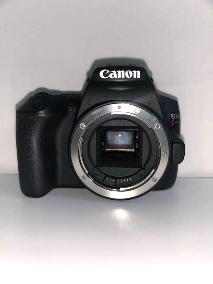 Canon kiss x10 ☆手ぶれ補正レンズ付 ☆Wi-Fi☆一眼レフカメラ