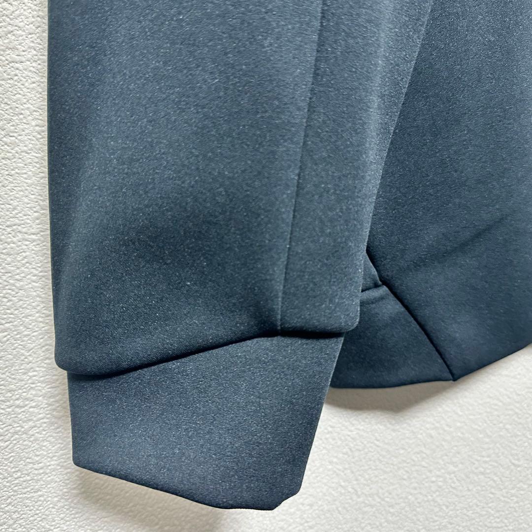 新品・未使用 デサント S.F TECH トレーニングジャケット タグ付き