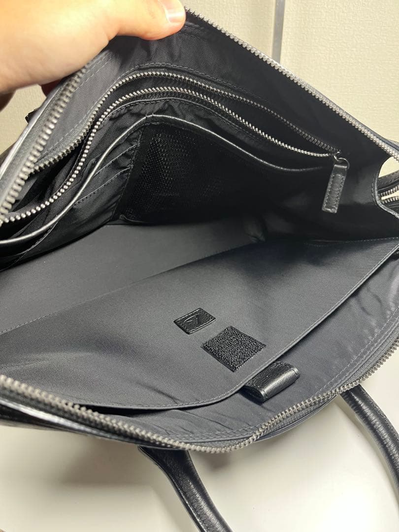 土屋鞄 プロータ スクエアブリーフ (防水) ブラック