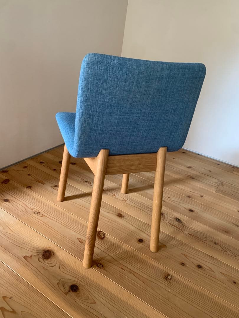 idee stilt チェア　椅子