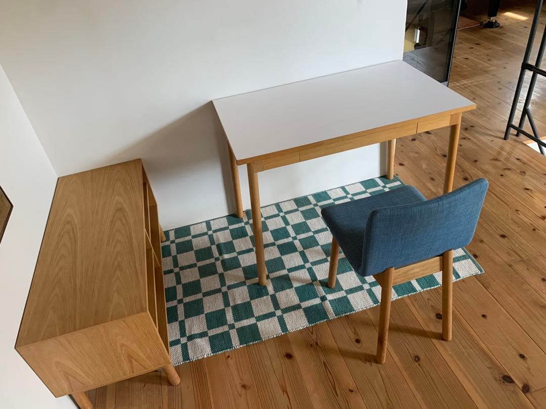 idee stilt チェア　椅子