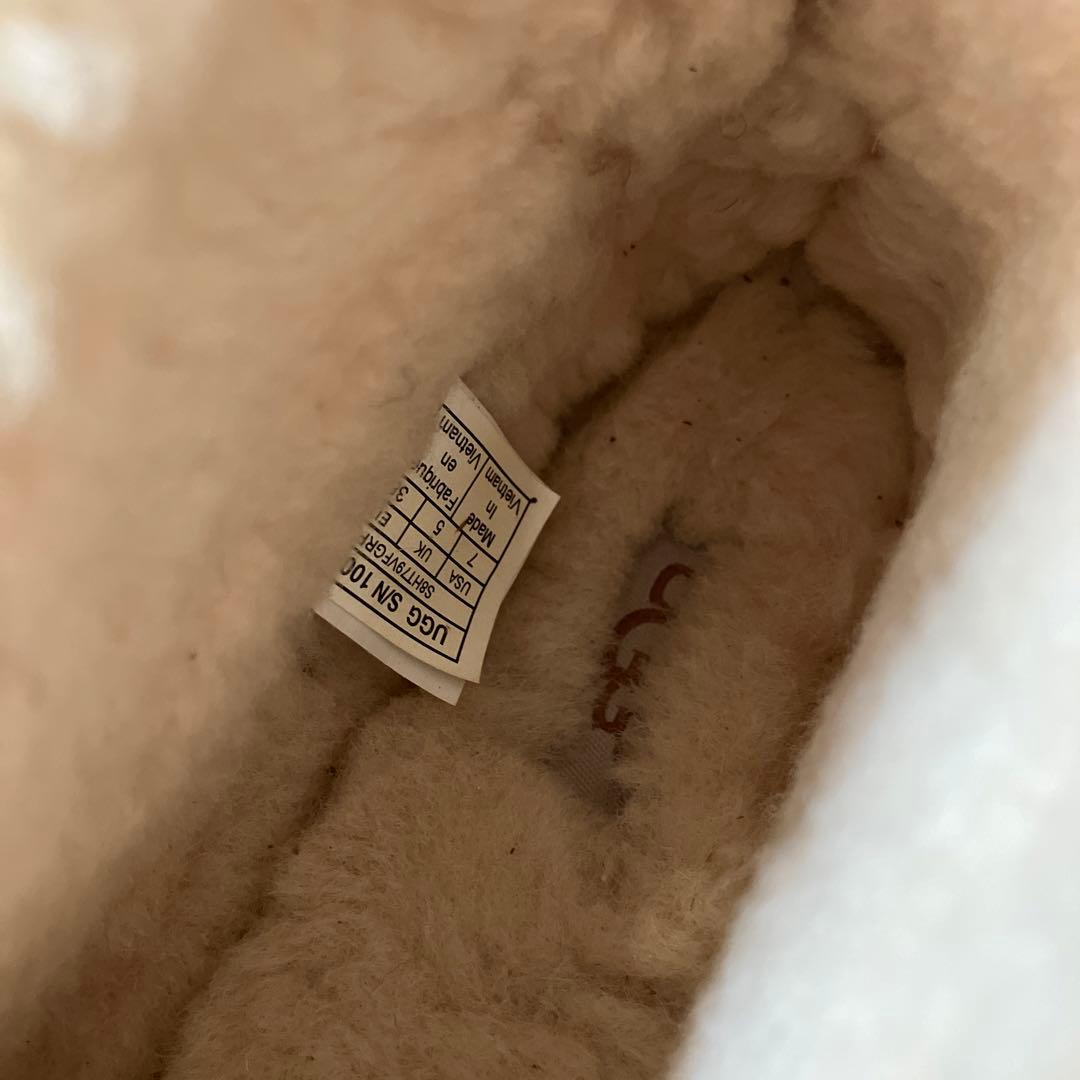 ☆chieponUGG W ALENA チェスナット24.0