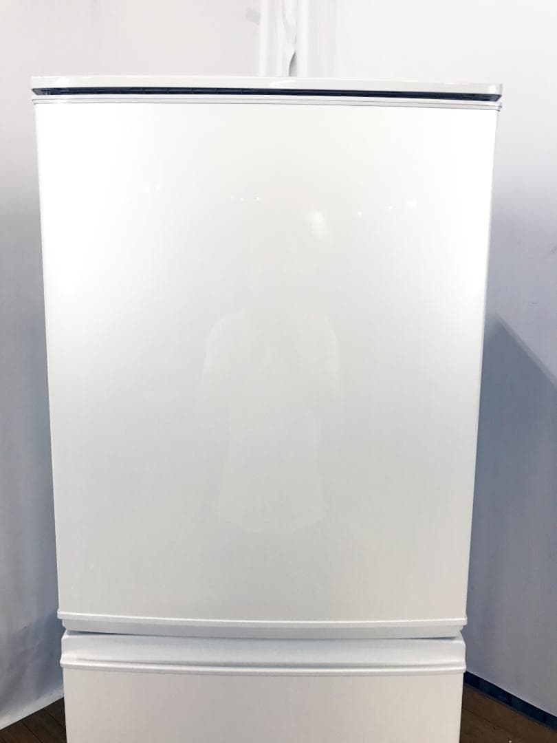美品 中古★SHARP137L冷蔵庫【SJ-D14A-W】