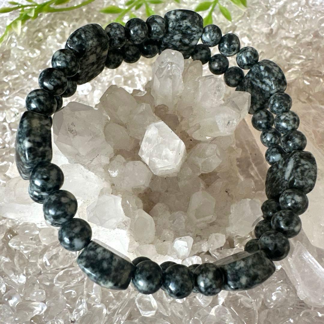 【遠野霊石｜Tono Reiki Stone】 高波動　特別仕立てバングル