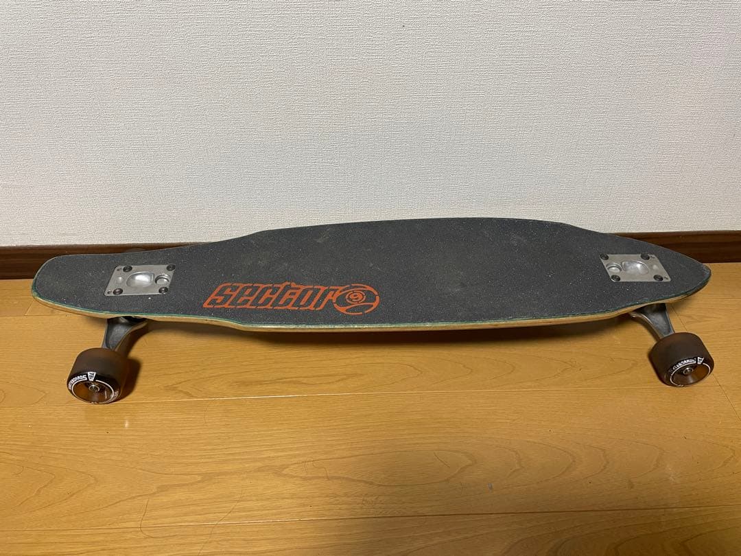 Sector9 チャンバー サイドワインダー搭載33インチロングボード