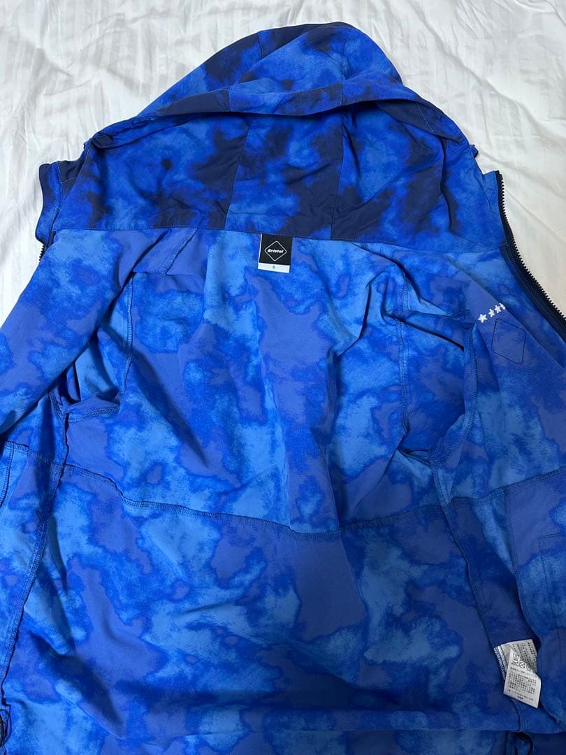 Bristol フード付きナイロンジャケット