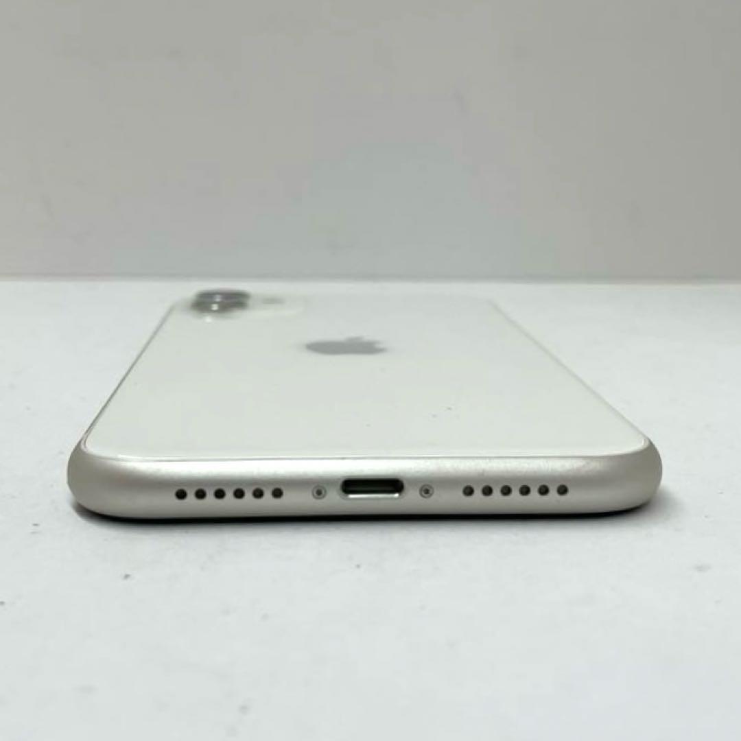 Apple iPhone 11 128GB ホワイト docomo ジャンク品