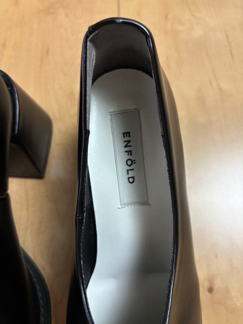 ENFOLD ブラック ハイヒール スクエアトゥ