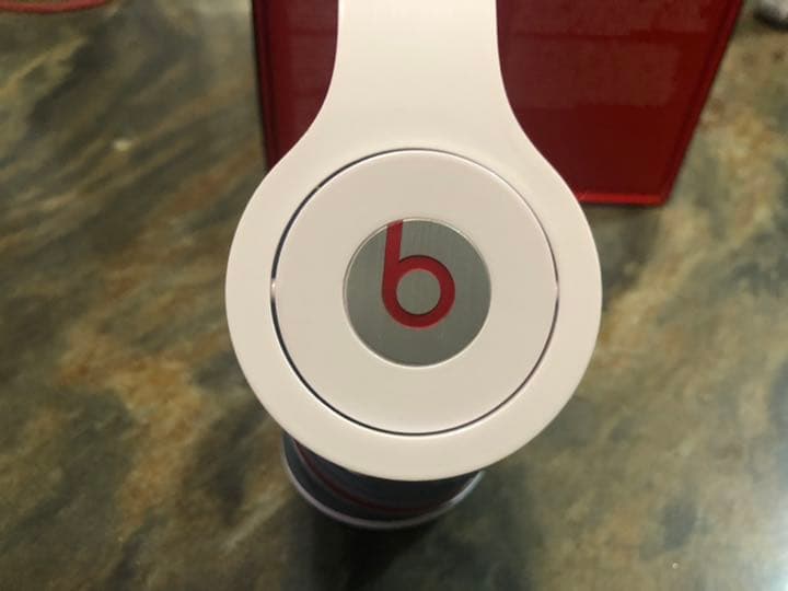 ヘッドホン Beats by Dr Dre BT ON SOLOHD WHT