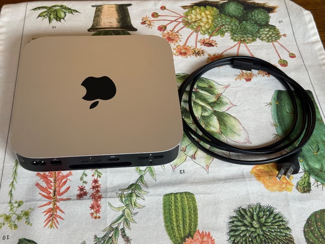 Macデスクトップ Mac mini 2020 M1 8GB 256GB Apple AI OK