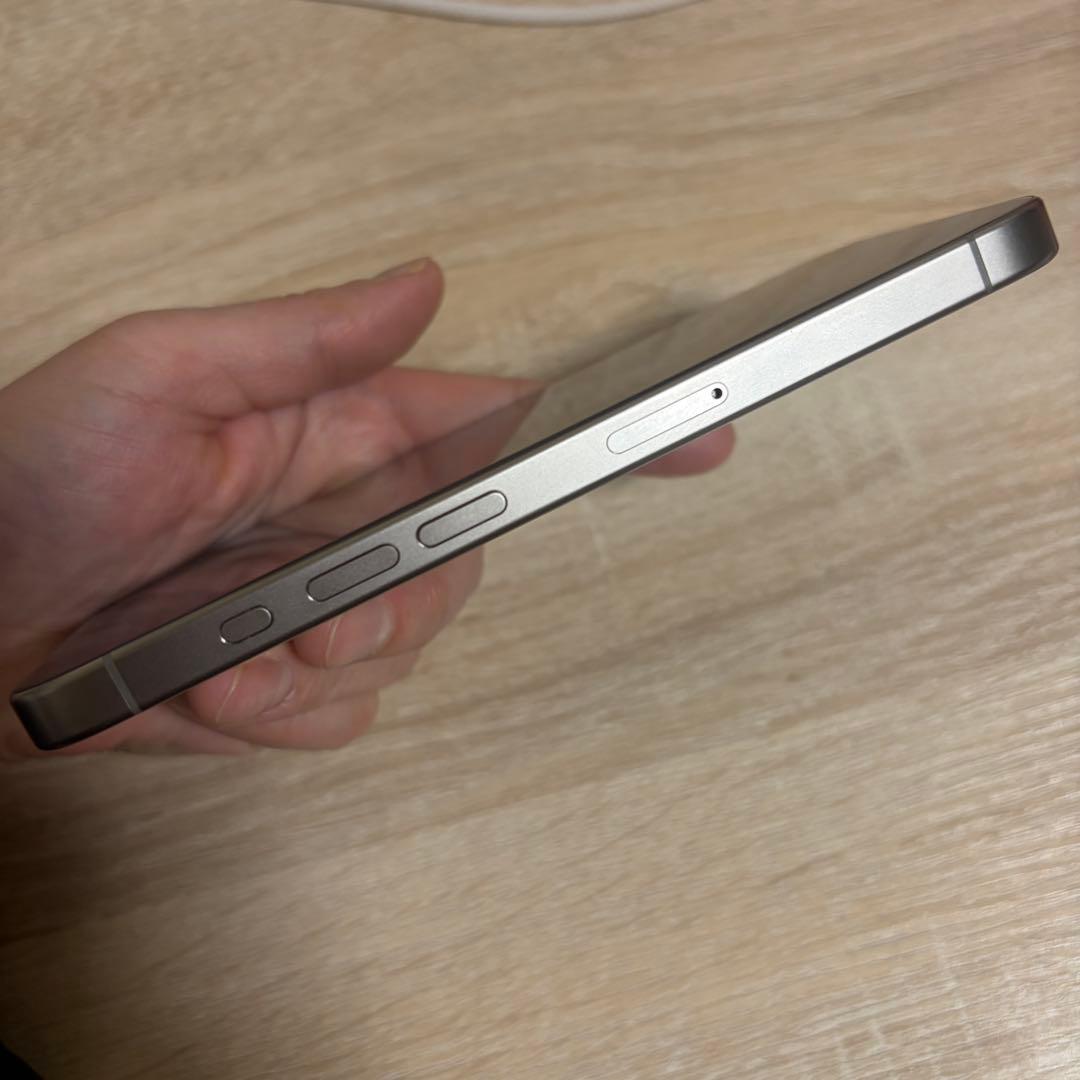 iphone15pro 256GB美品ナチュラルチタニウム