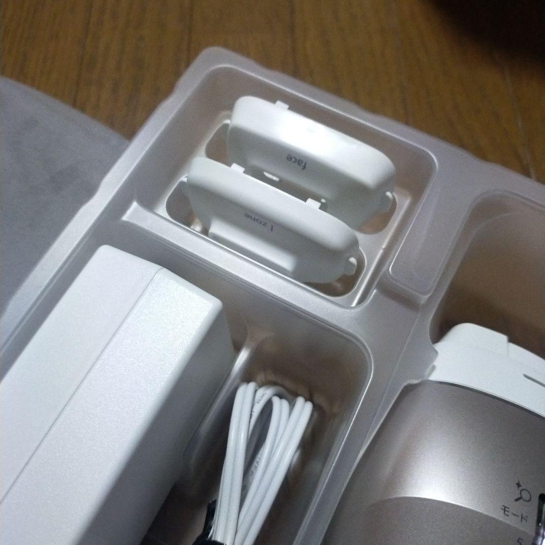 美品 パナソニック 光美容器ES-CWP97 脱毛器
