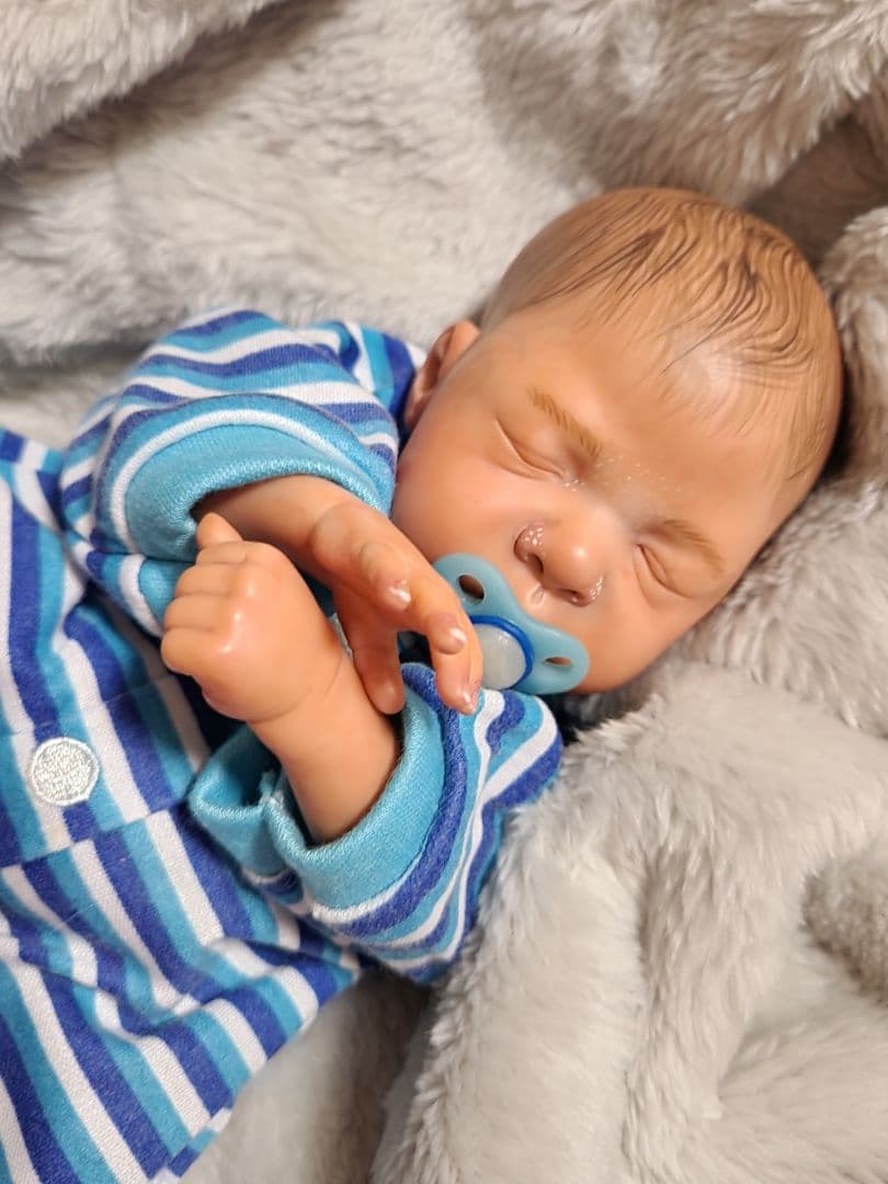 【ひろみんページ】リボーンドール　小さなリアル赤ちゃん　未熟児ベビー