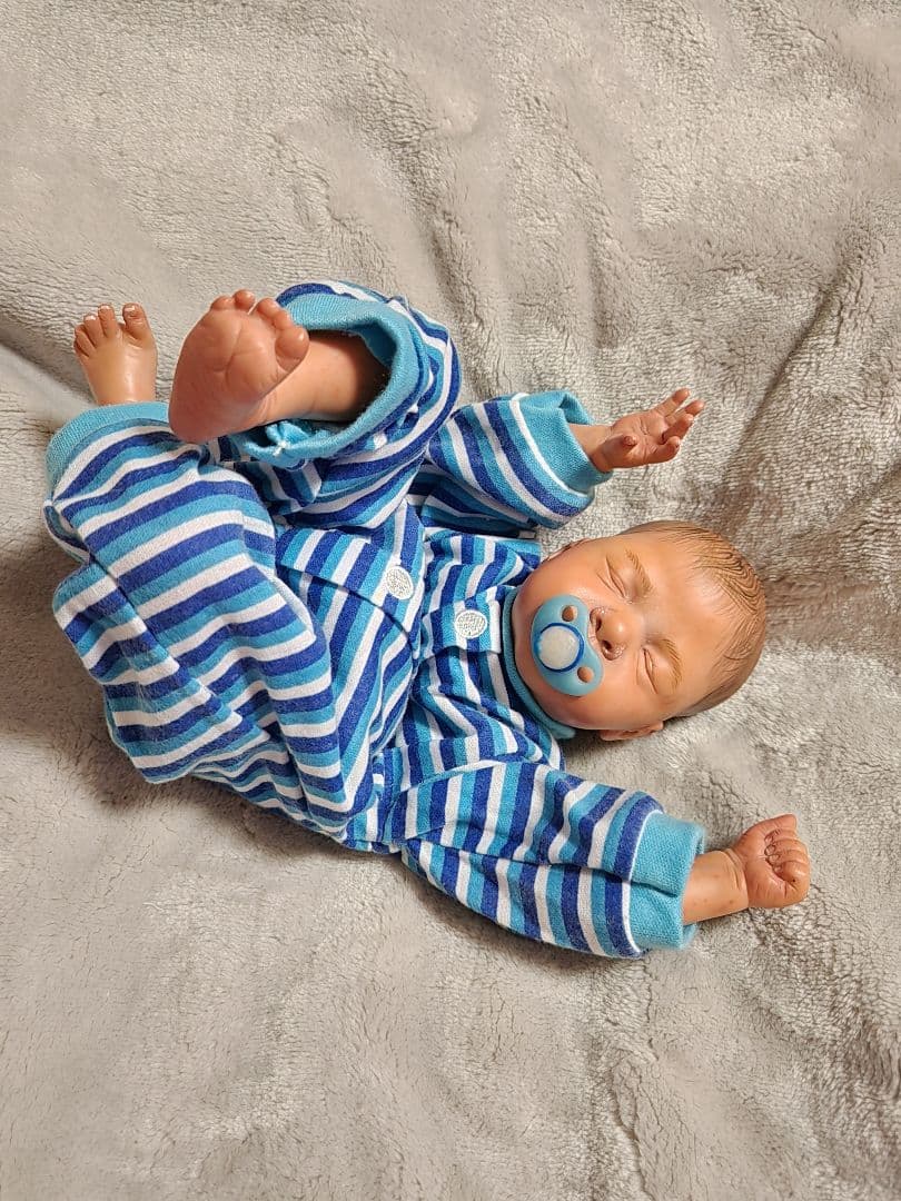 【ひろみんページ】リボーンドール　小さなリアル赤ちゃん　未熟児ベビー