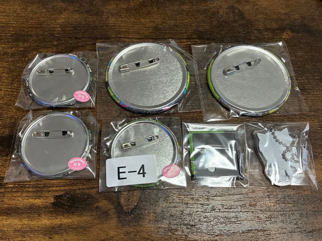 覆面系ノイズ　⭐︎黒瀬歩　クロ⭐︎ ドでか缶バッジ　アクキー　缶バッジ　7個セット