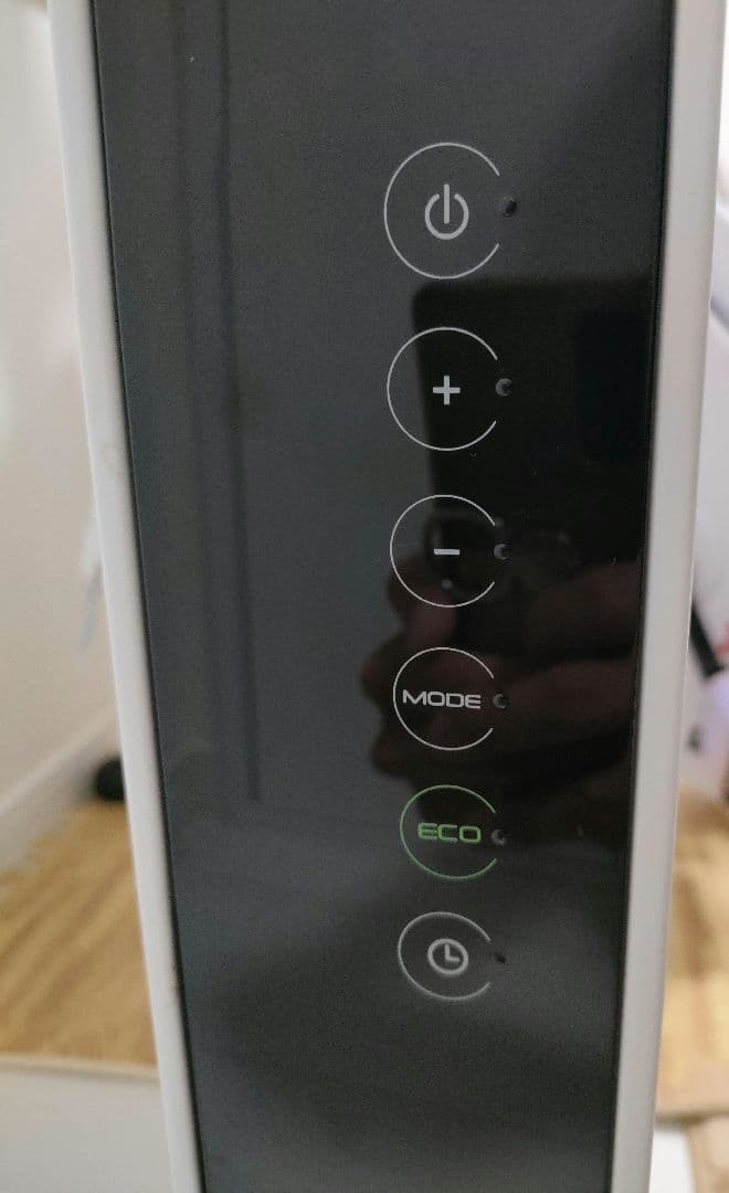 デロンギ　コンベクターヒーター