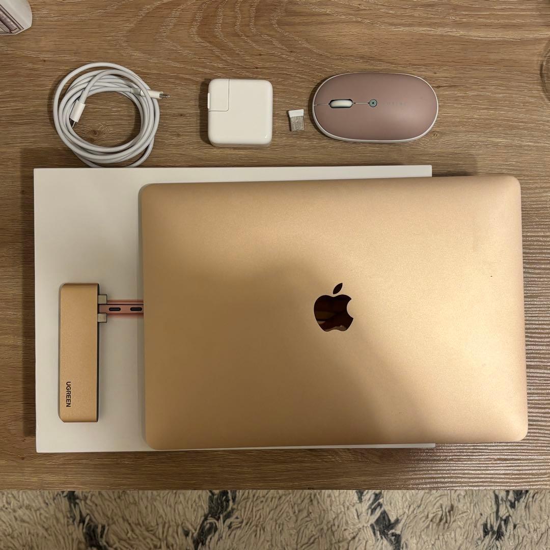 MacBook Air M1 ゴールド