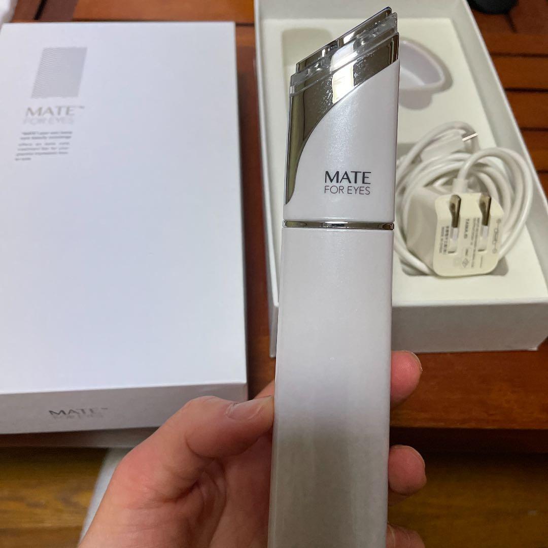 【チーチャン】目元ケア美顔器 アクシージア メイト フォーアイズ