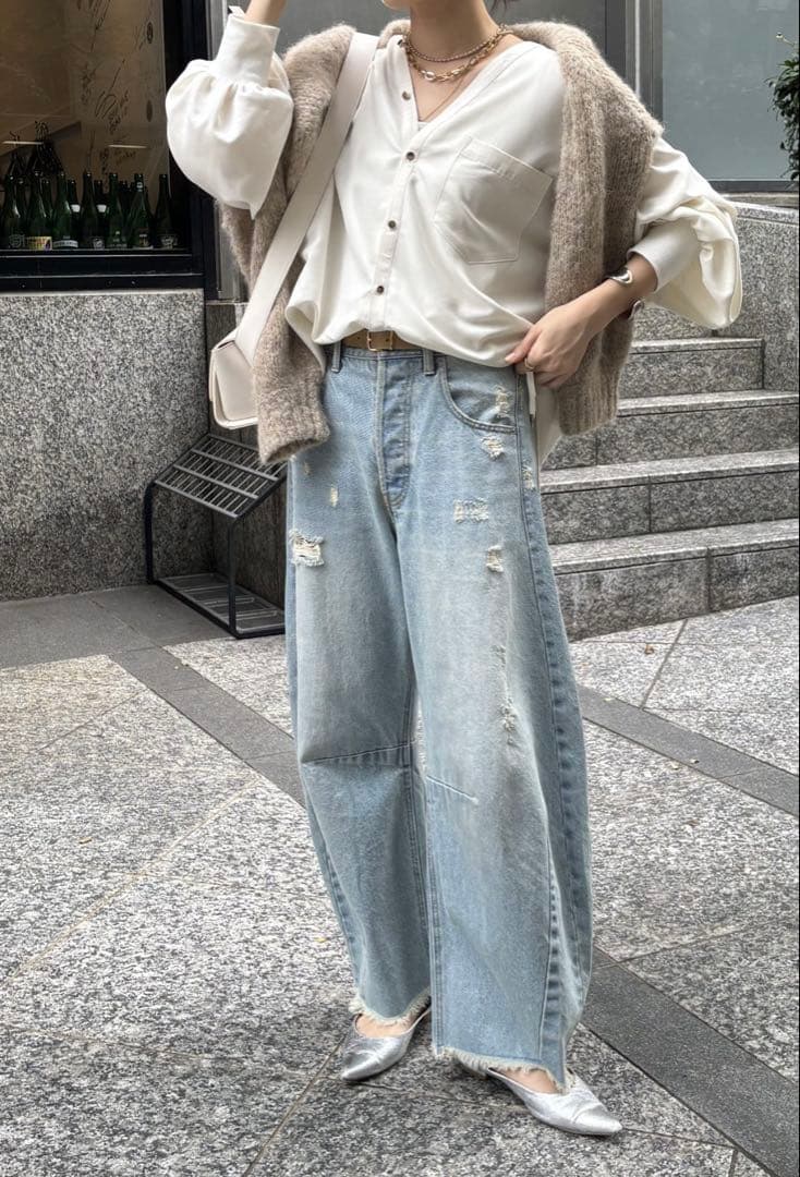 DOU DOUドゥドゥ　ダメージカープデニム　38 新品未使用タグ付