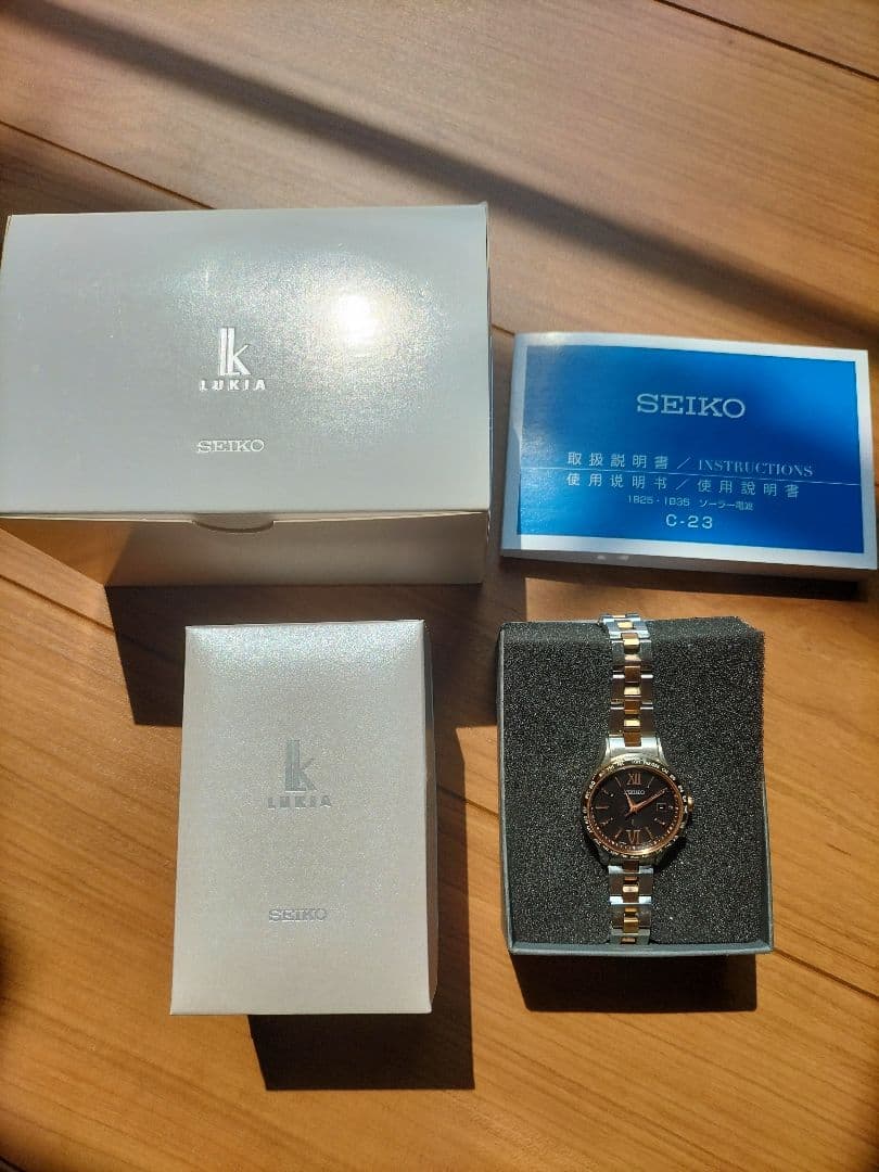 SEIKO ルキアのレディース腕時計　ピンクゴールド